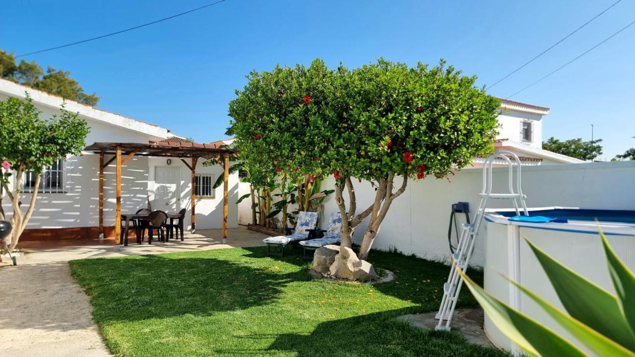 Apartamento Privado Con Jardin, Piscina Elevada Y Bbq Chiclana de la Frontera Luaran gambar